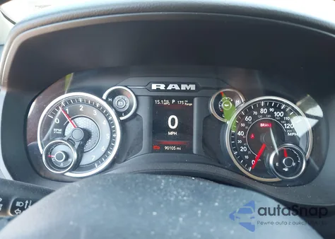 2019 Ram 1500 Big Horn/Lone Star 4X4 5'7 Box z USA, uszkodzony, nr VIN 1C6SRFFT4KN623654